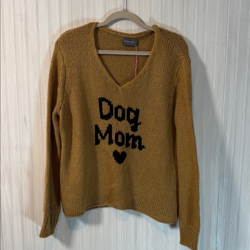 NWT WOODEN SHIPS DOG MOM V NECK SWEATER S/m
